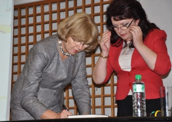 Consilierul judeţean PNL Doina Carp a depus jurământul